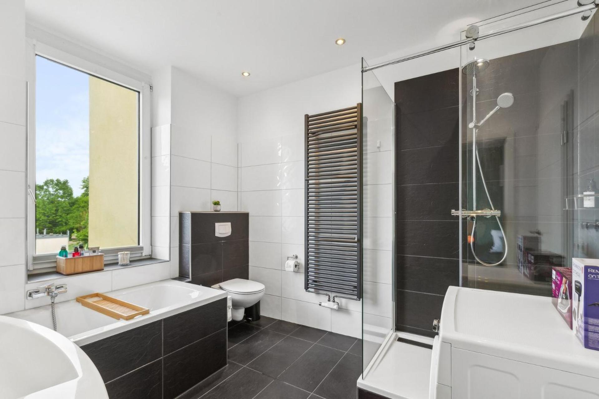 Appartement Elegant & Bright ~ Near Schalke 04 ~ Office ~ Free Parking! à Gelsenkirchen Extérieur photo