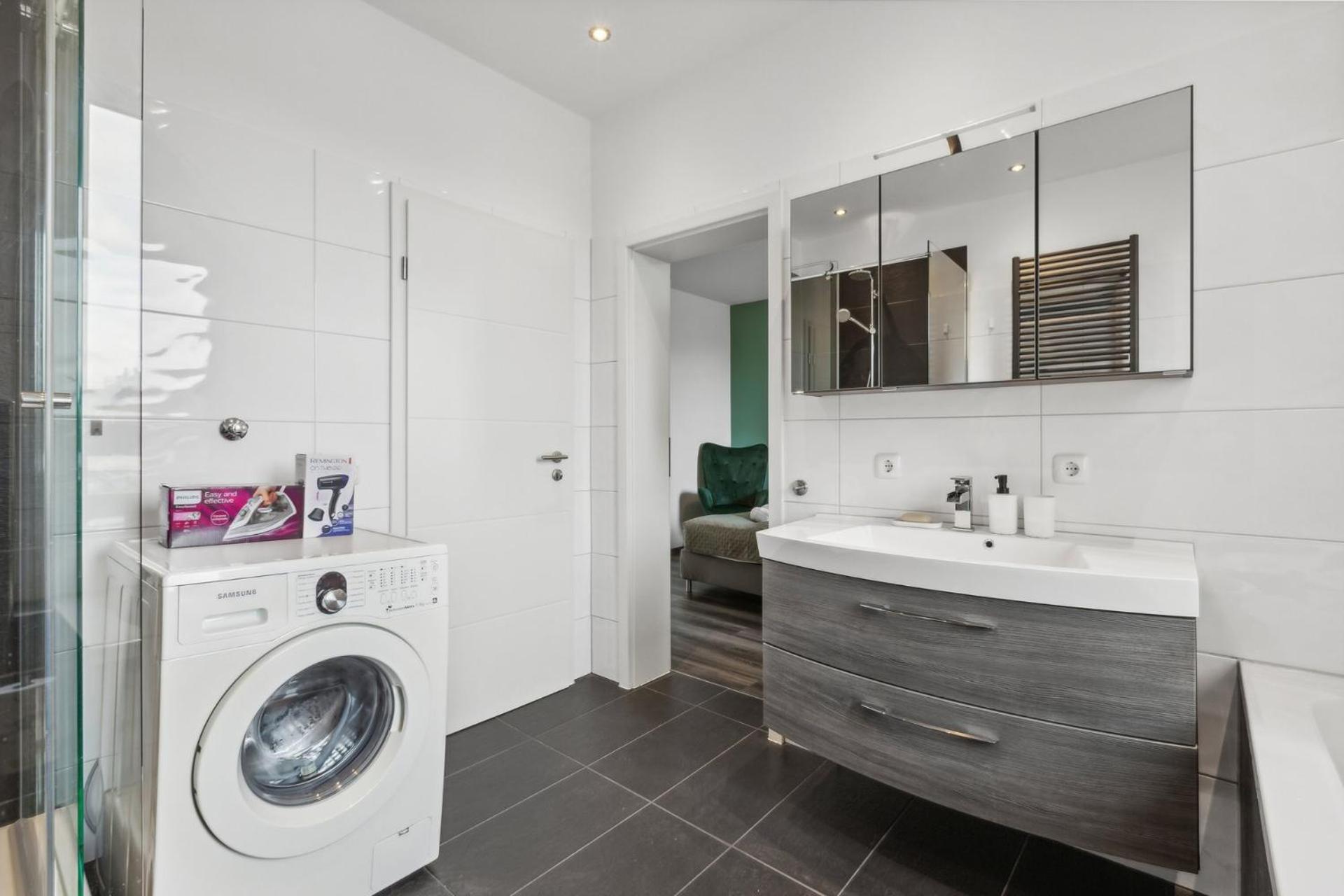 Appartement Elegant & Bright ~ Near Schalke 04 ~ Office ~ Free Parking! à Gelsenkirchen Extérieur photo